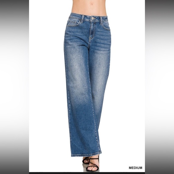 NWT Zenana High Waist Straight Leg Medium Wash Jeans - Picture 9 of 13